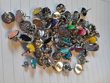 Load image into Gallery viewer, Druzy Stud Earrings - Random Color
